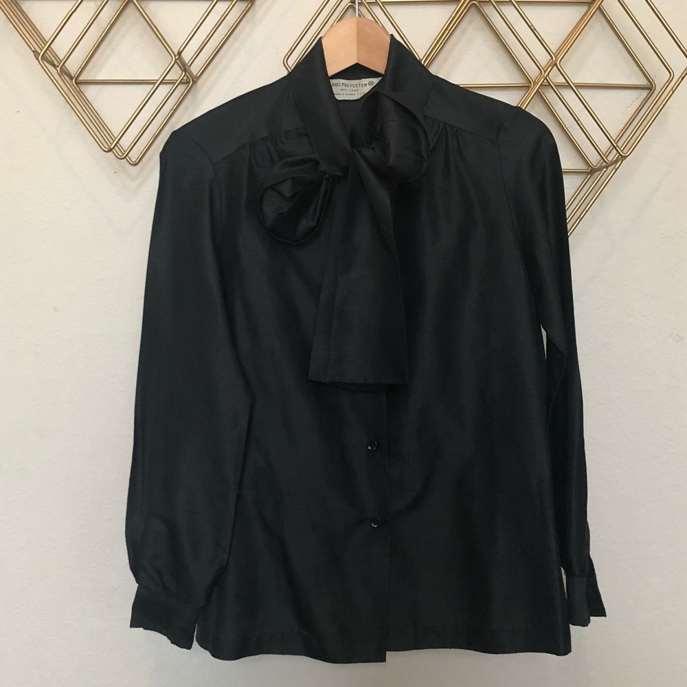 Vintage Black Blouse with long Bow / sash collar
